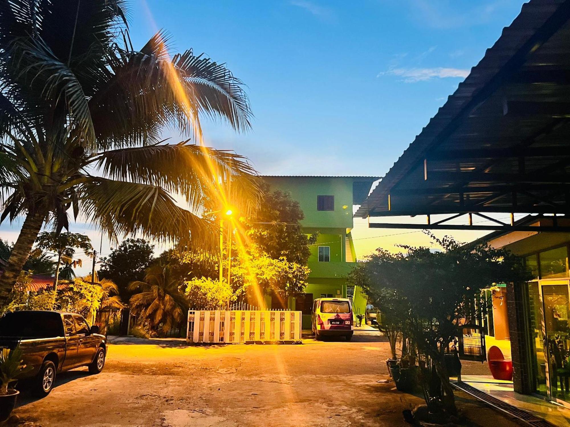 Padang Besar Green Inn Exterior photo