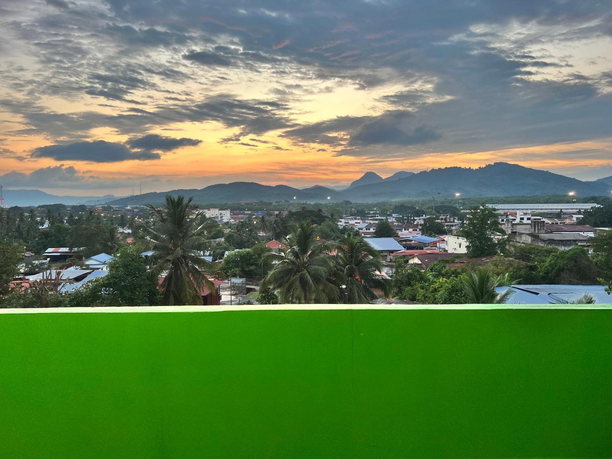 Padang Besar Green Inn Exterior photo
